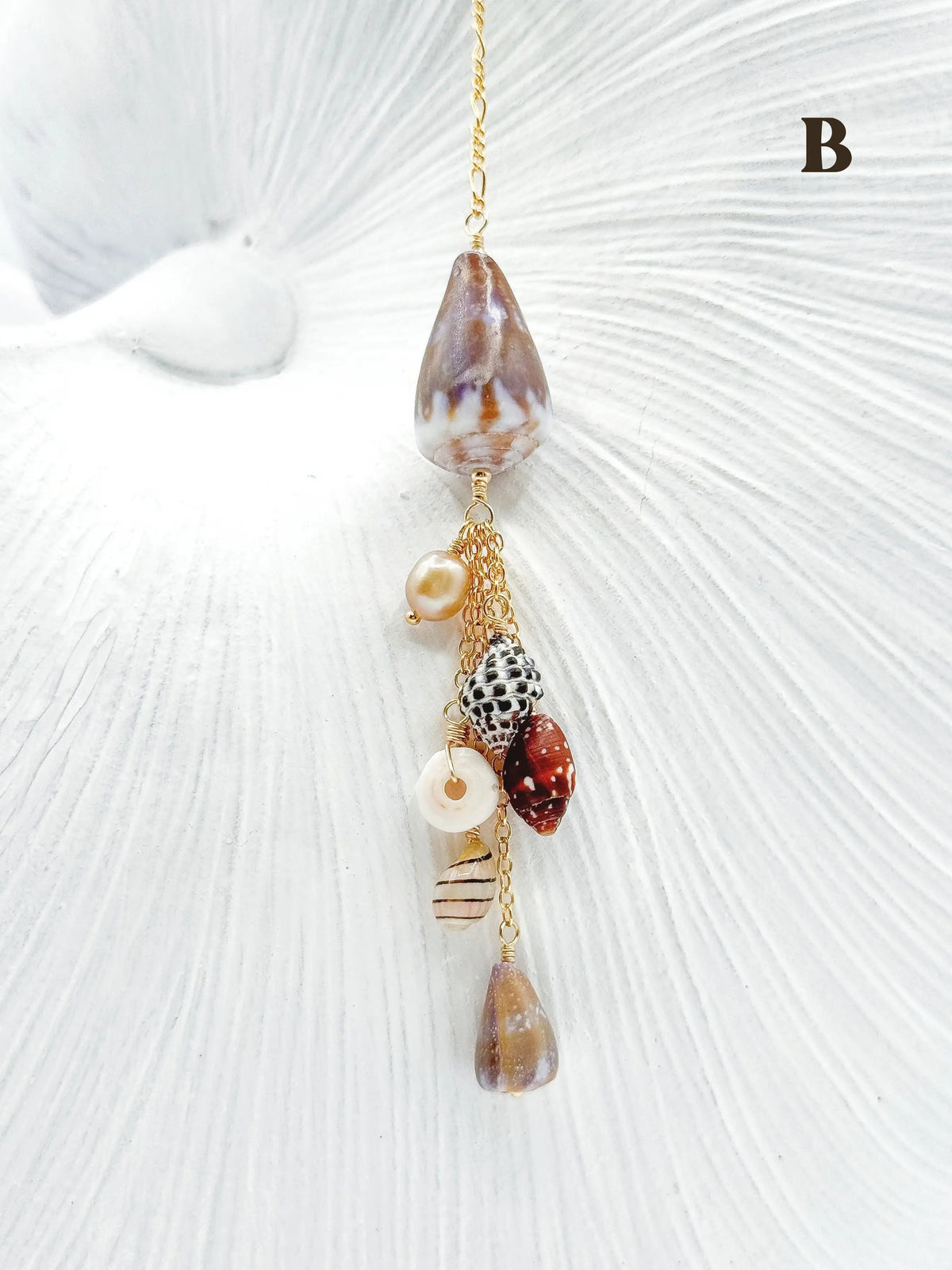 POLOLIA NECKLACES