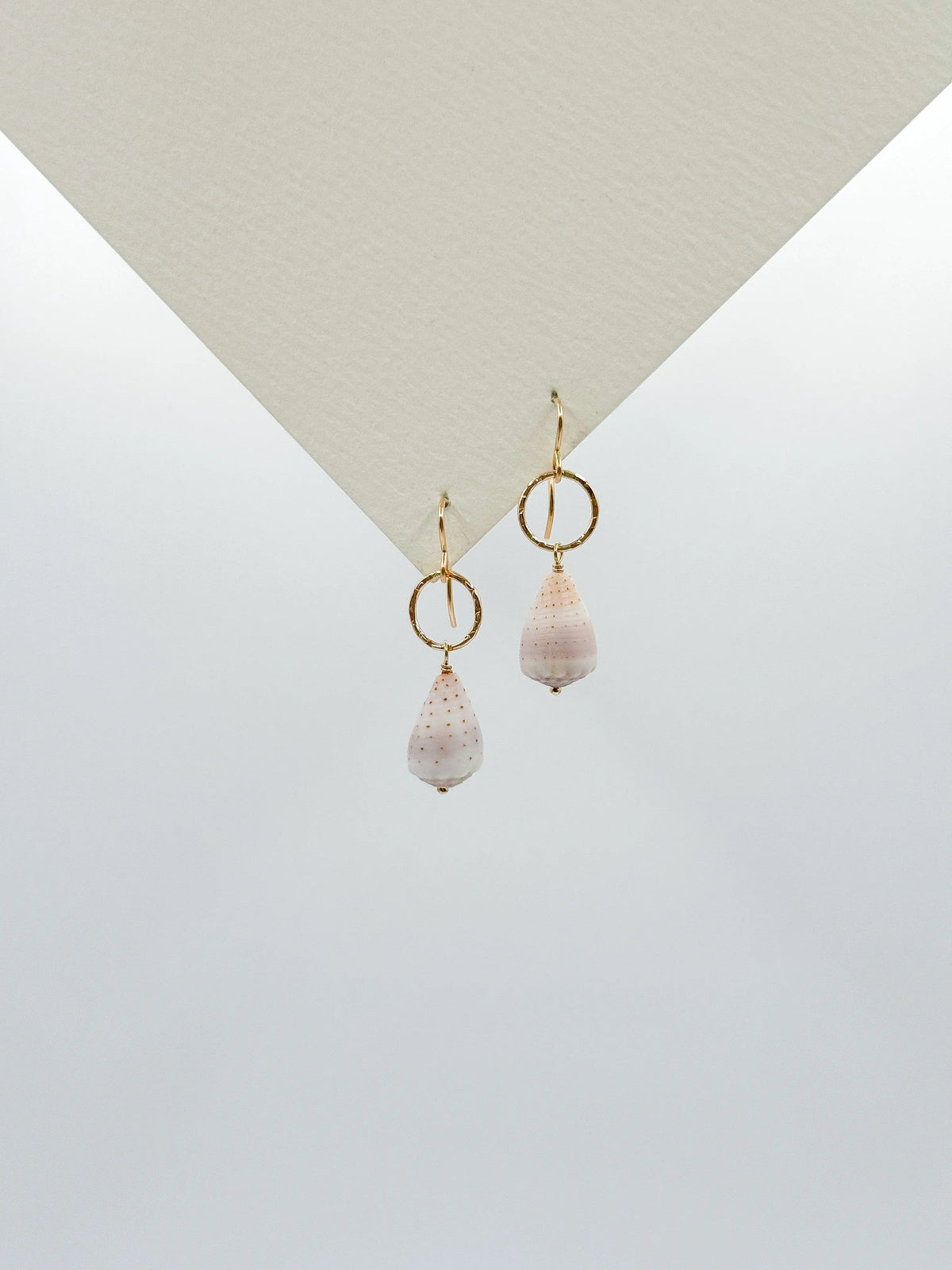 PŪPŪ LI'ILI'I EARRINGS