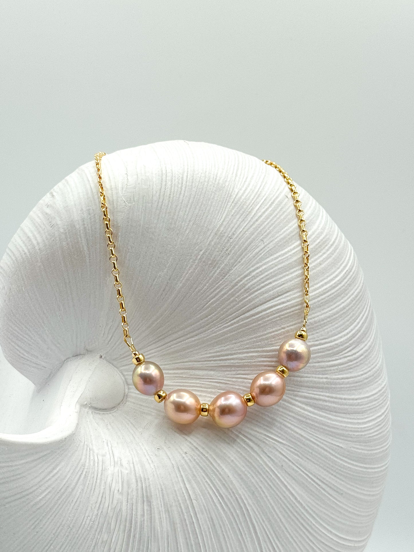 BELLA NECKLACE