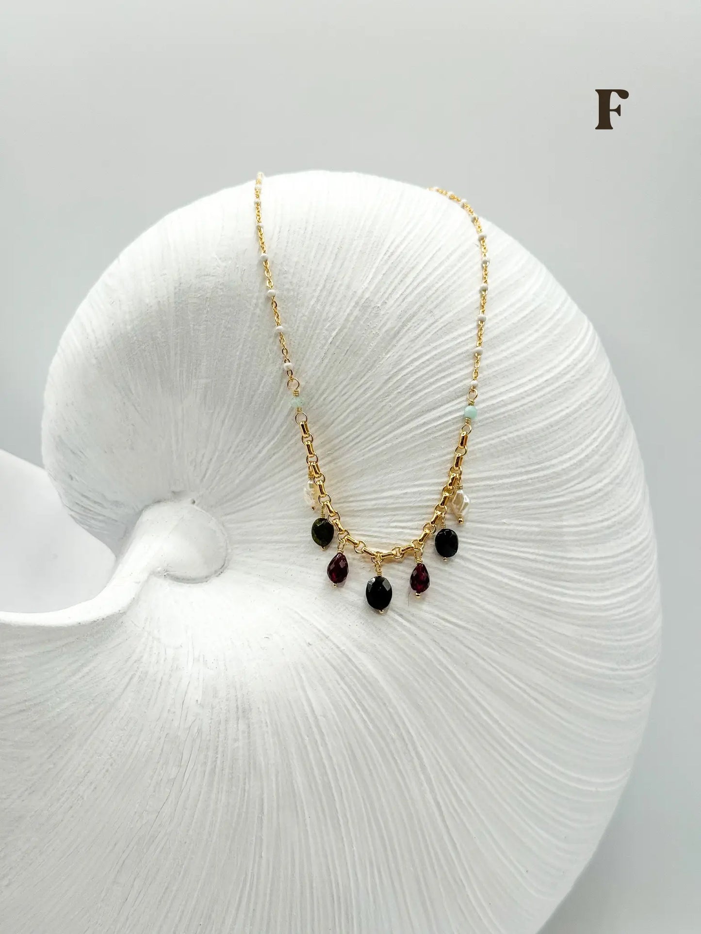 BLUE HOUR NECKLACES VOL.1 Navea Maui