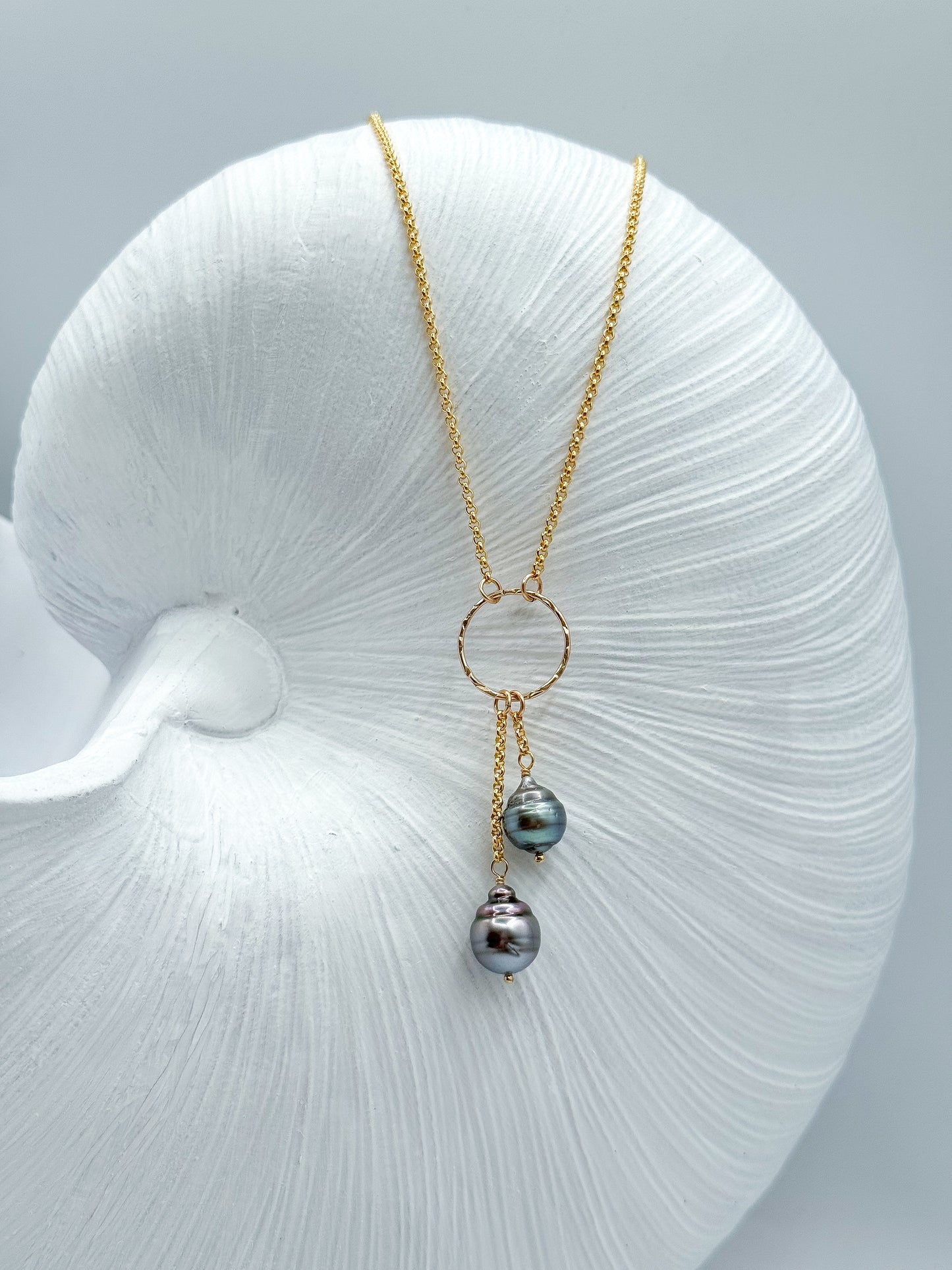 THE FRIDAY NECKLACE Navea Maui