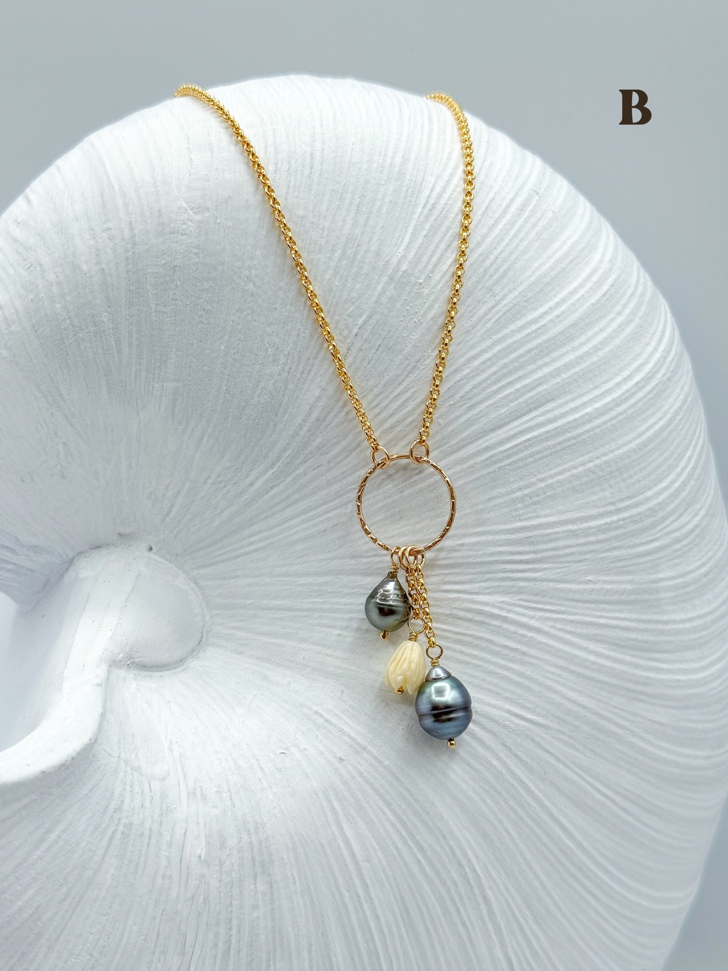 ISLAND GIRL NECKLACE Navea Maui