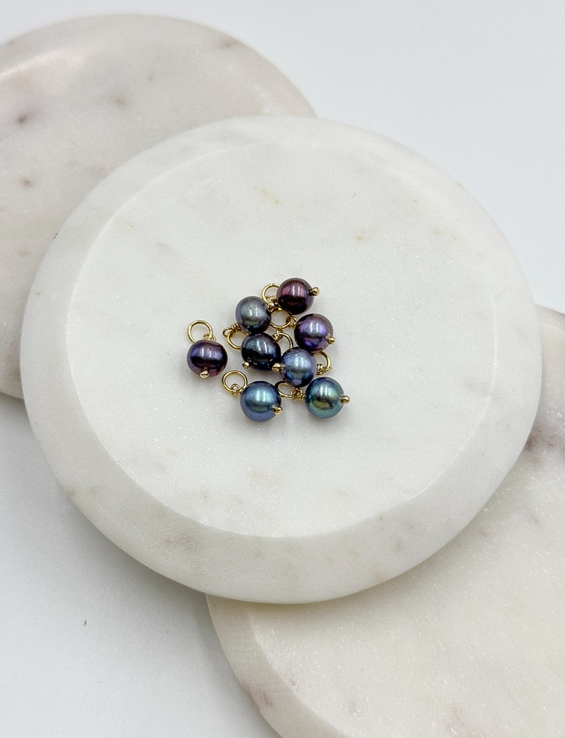 FRESH WATER PEARL CHARMS (DARK)