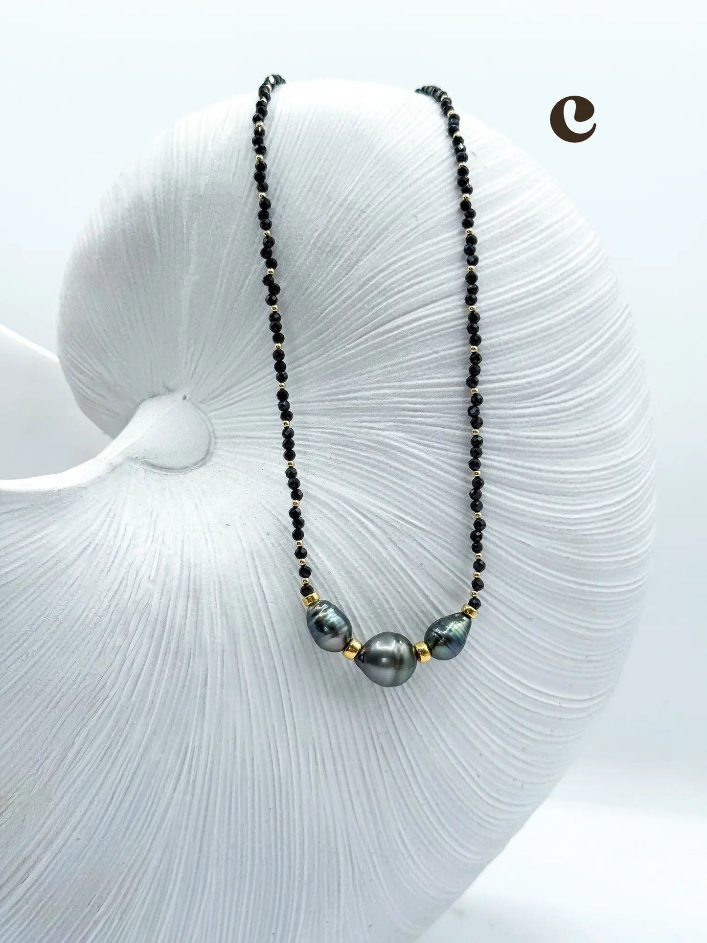 TAHITIAN SPINEL NECKLACE