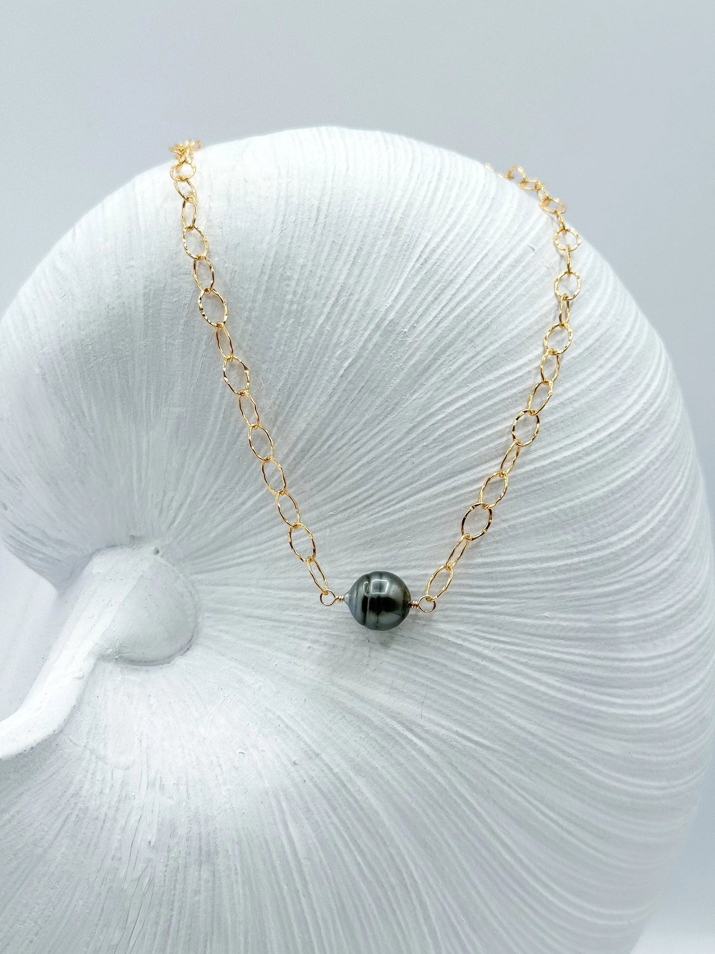 BUBBLY TAHITIAN CHOKER Navea Maui