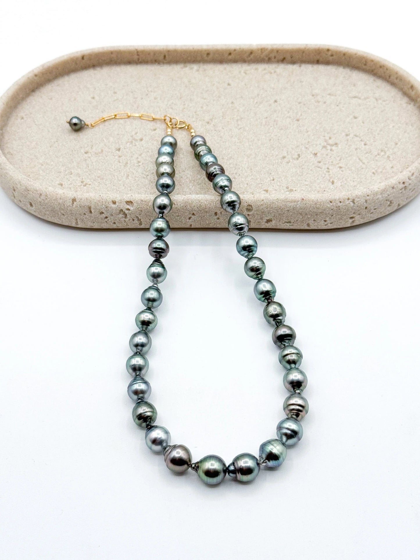TAHITIAN LUXE STRAND 002 Navea Maui