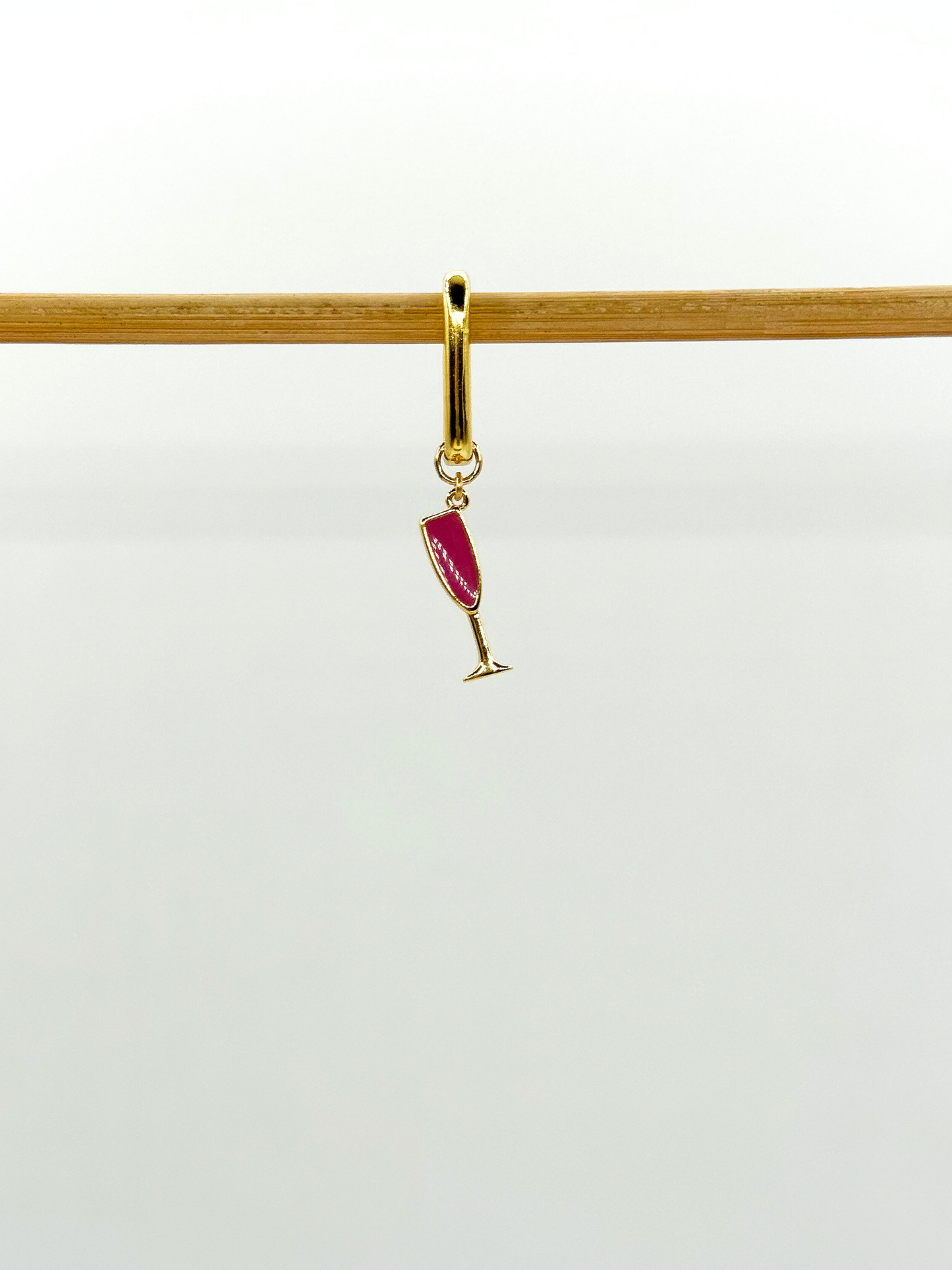 CHAMPAGNE CHARM