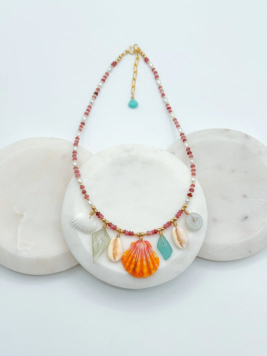 NOSTALGIC DRIFTER NECKLACE