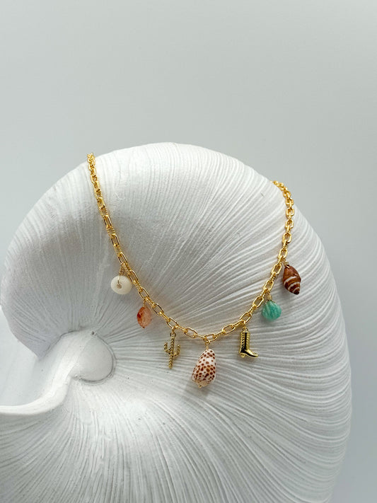 COASTAL COWGIRL NECKLACE (Flea Cone)