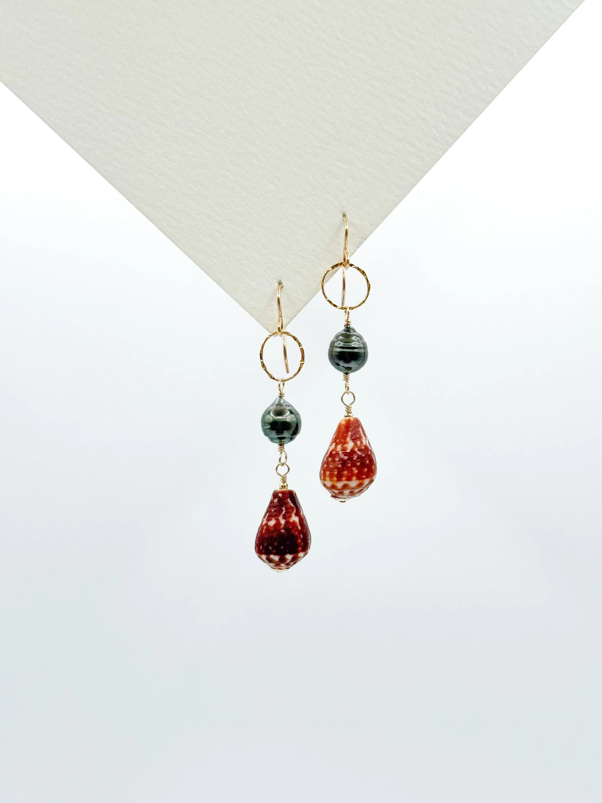 MAKAMAE EARRINGS