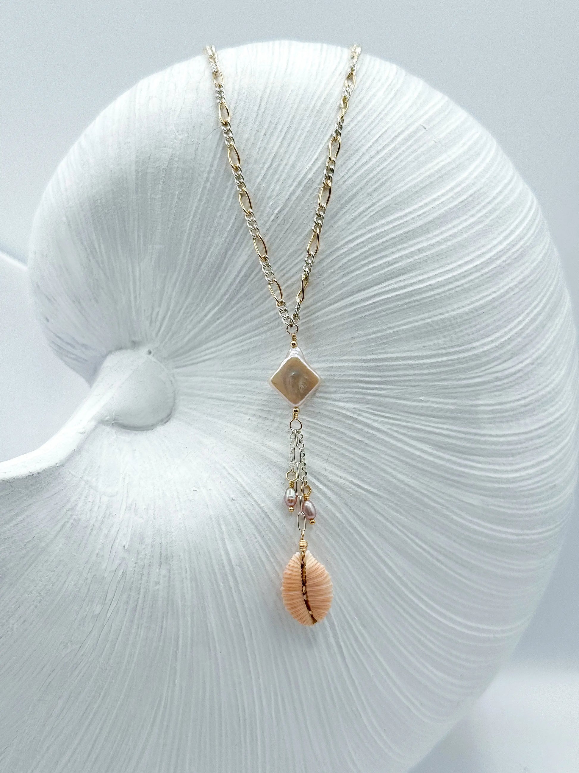 BLENDED BY DESIGN NECKLACE (granulated cowrie) Navea Maui