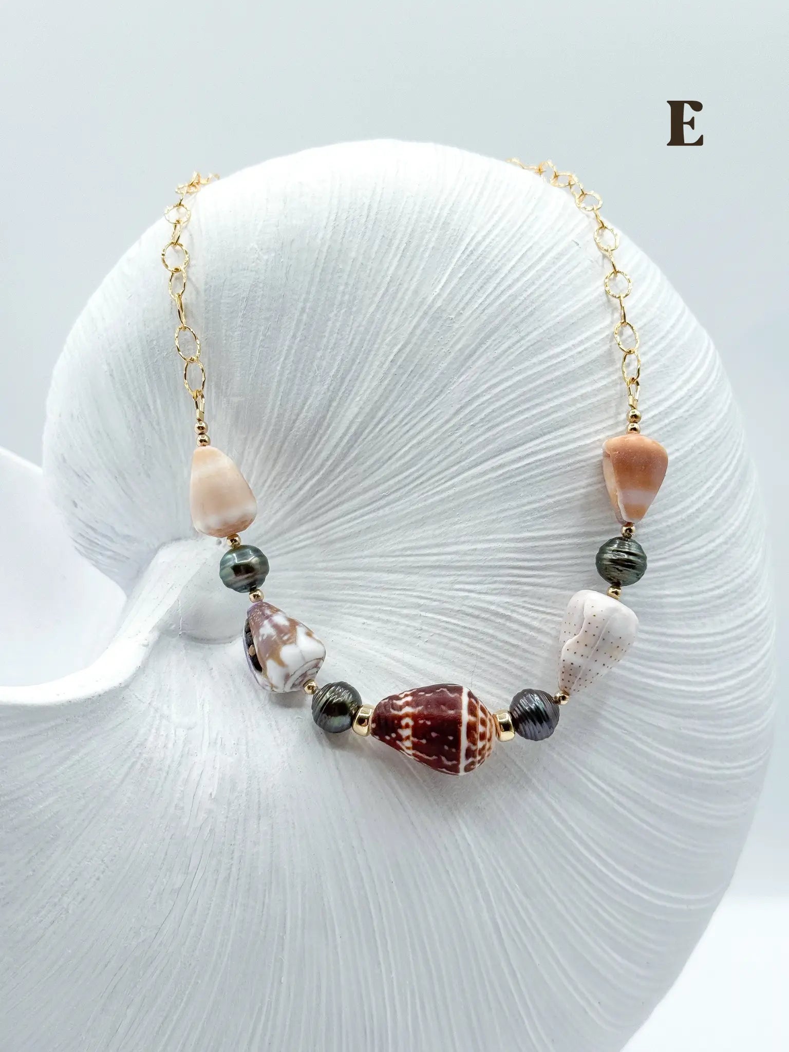 EHUKAI NECKLACE Navea Maui