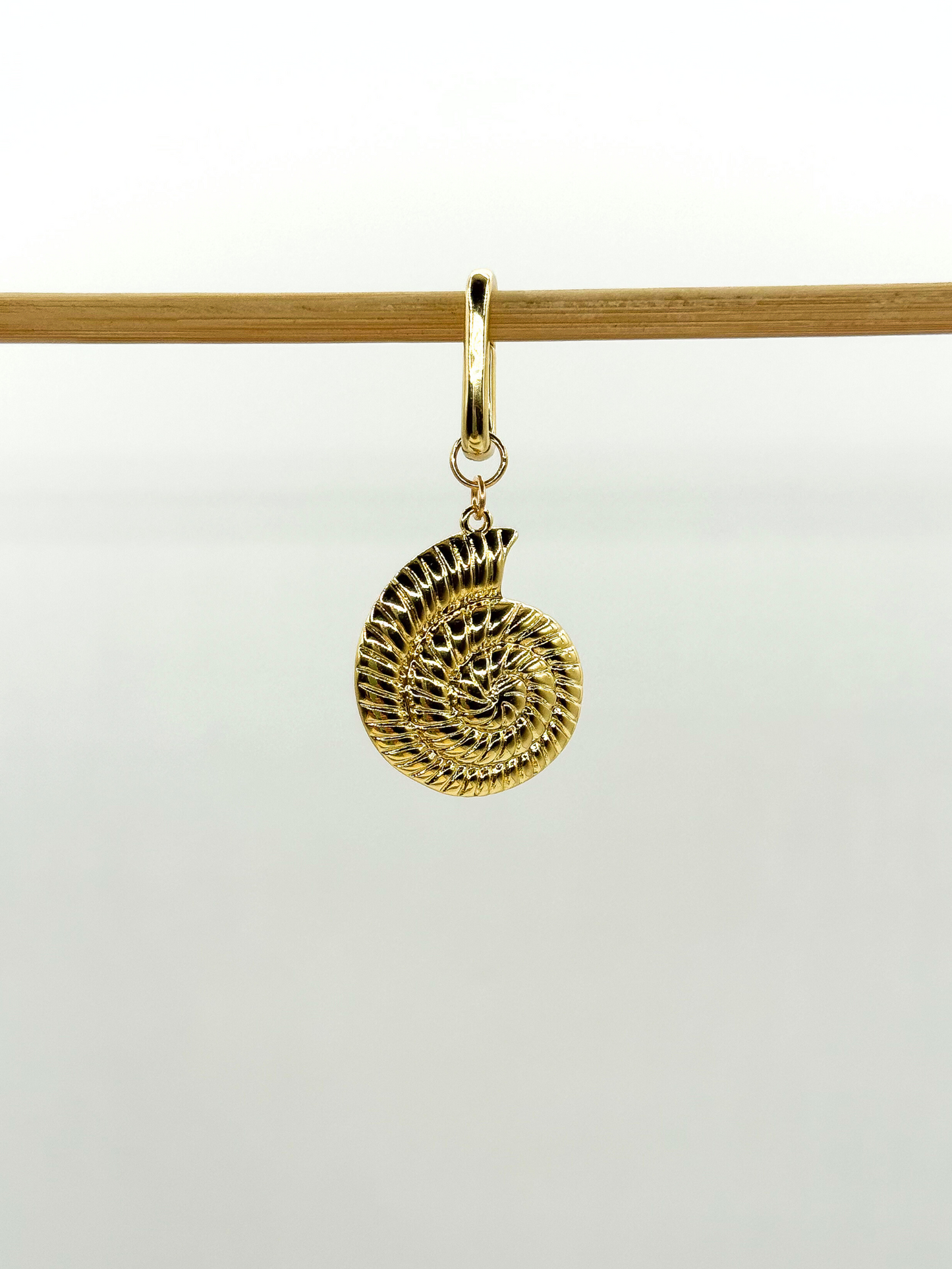 NAUTICAL CHARM