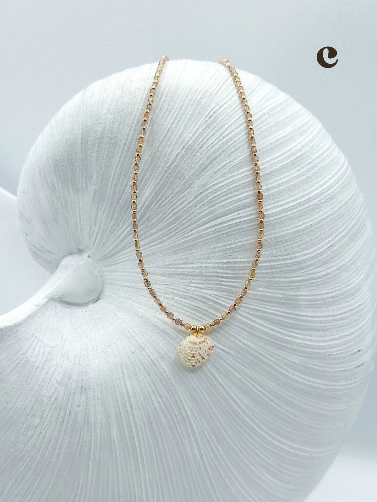 VITAMIN SEA NECKLACE