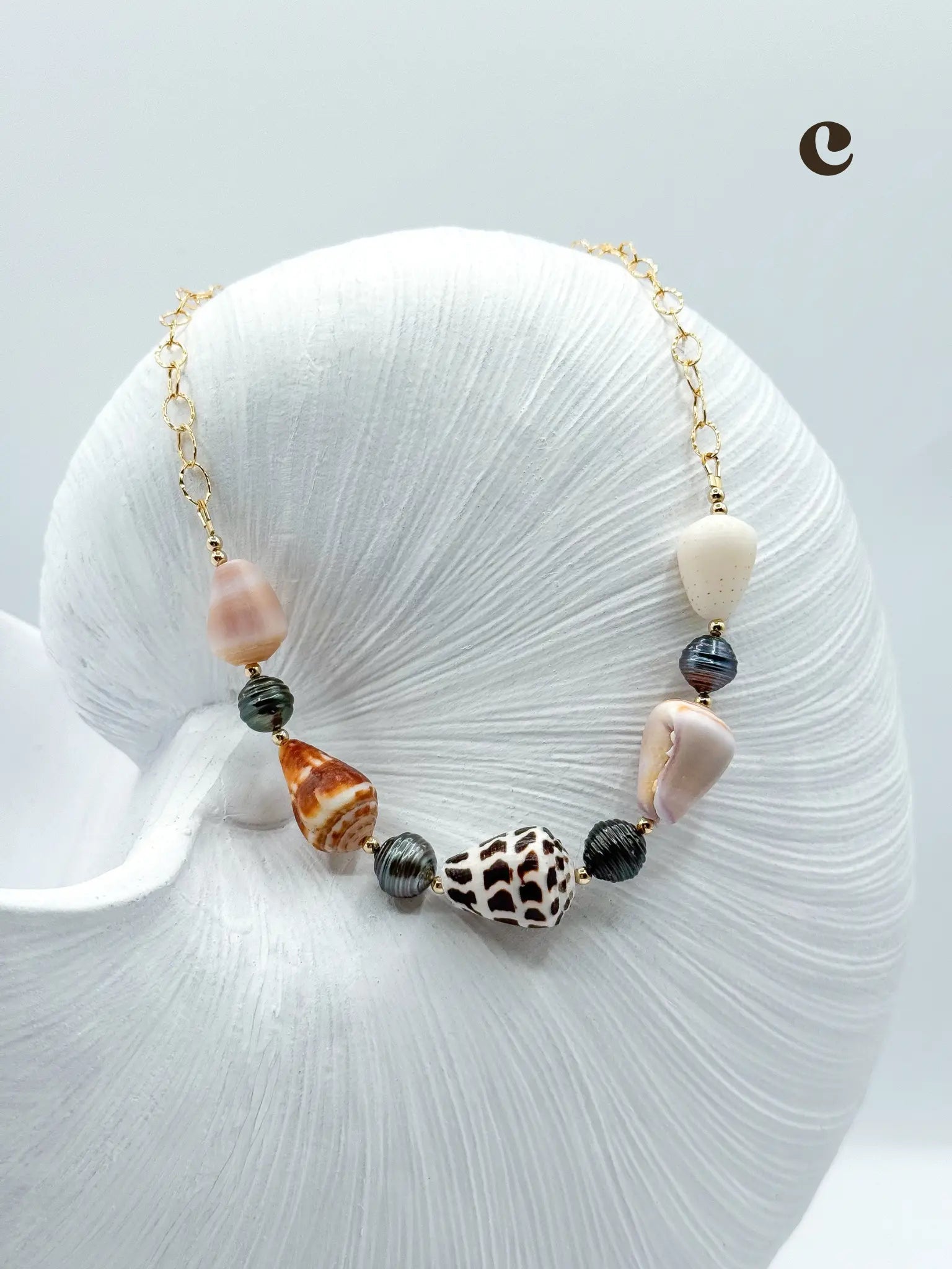 EHUKAI NECKLACE Navea Maui