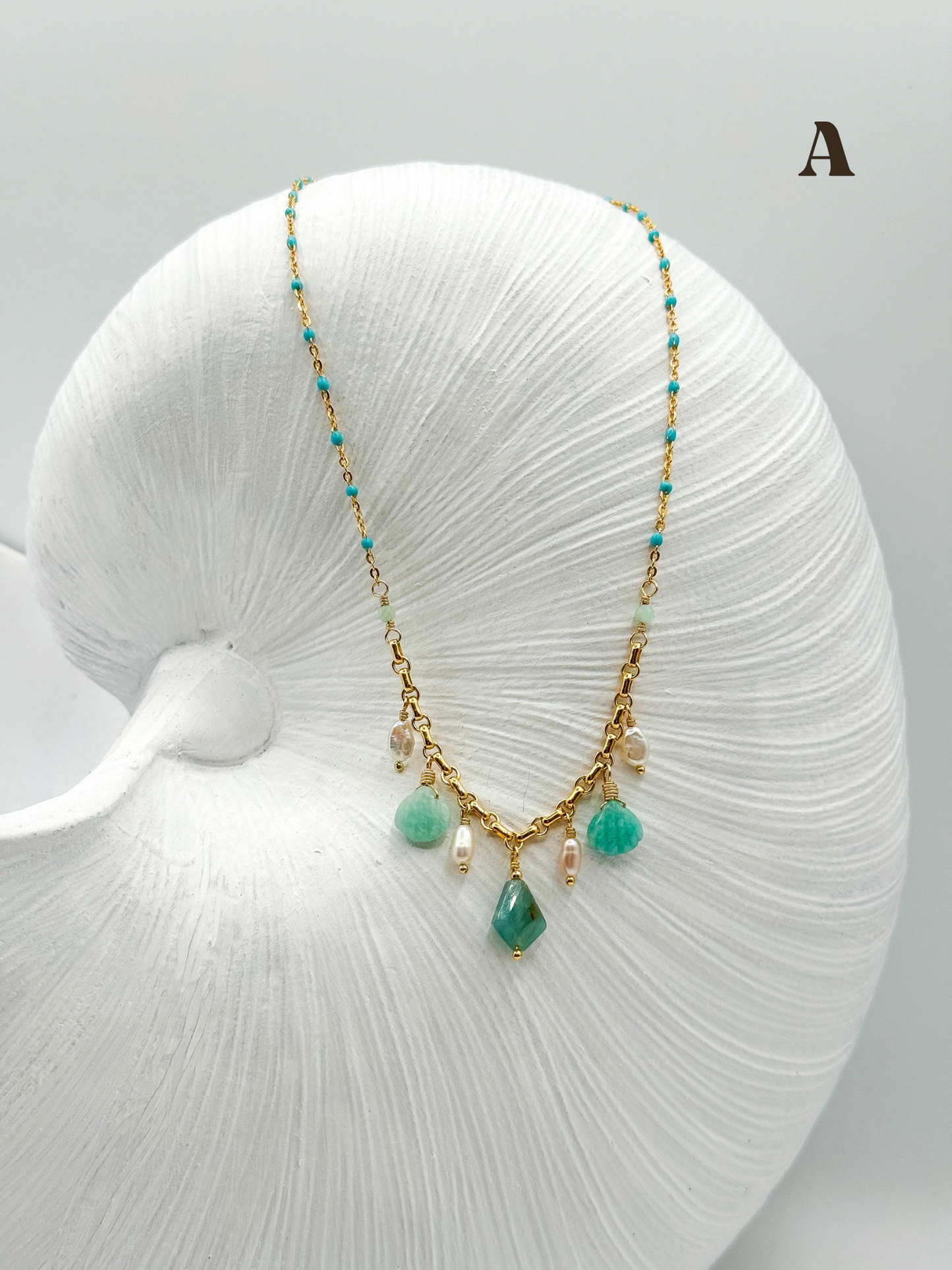 BLUE HOUR NECKLACES VOL.1