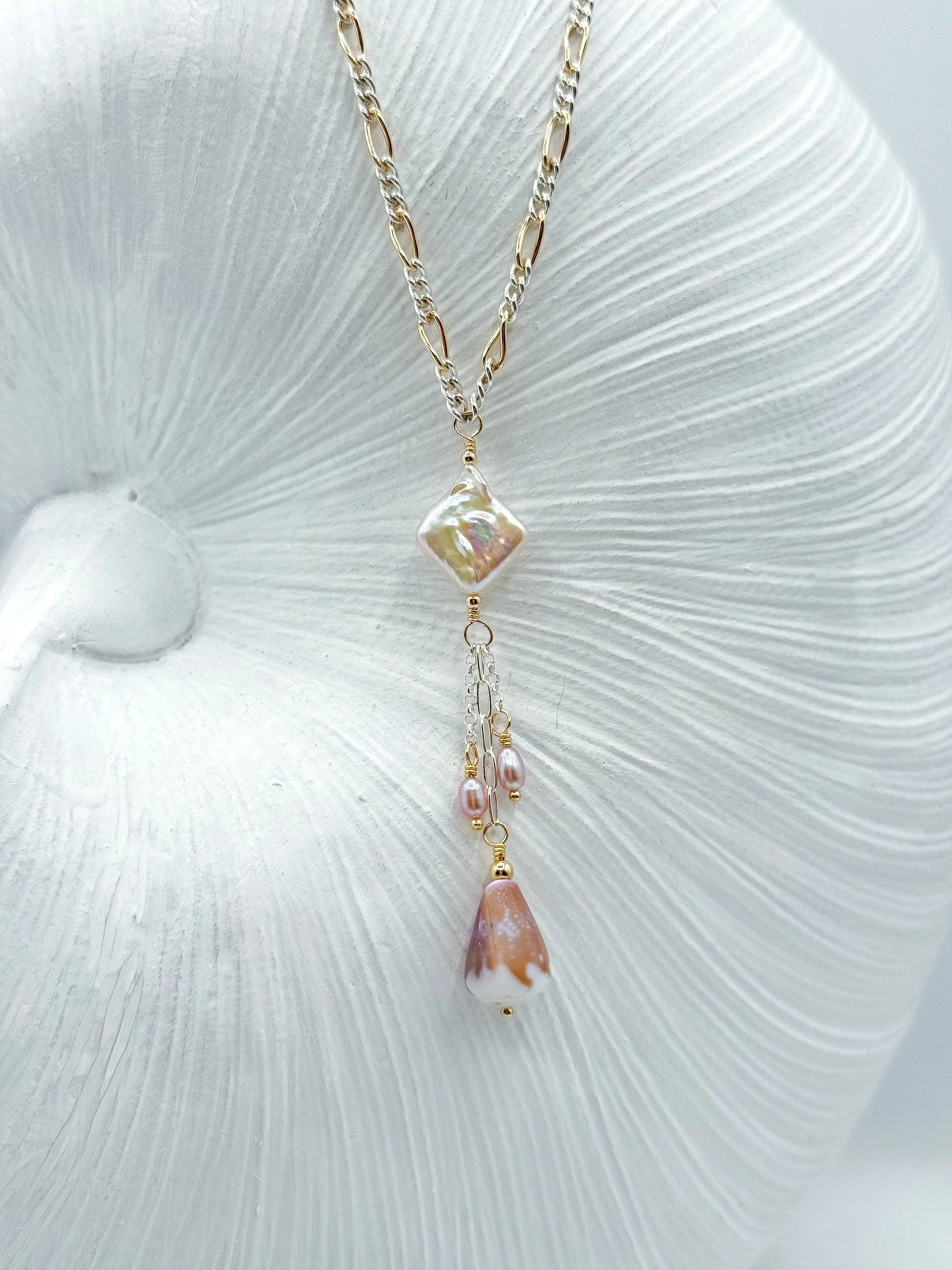 BLENDED BY DESIGN NECKLACE (rat cone) Navea Maui