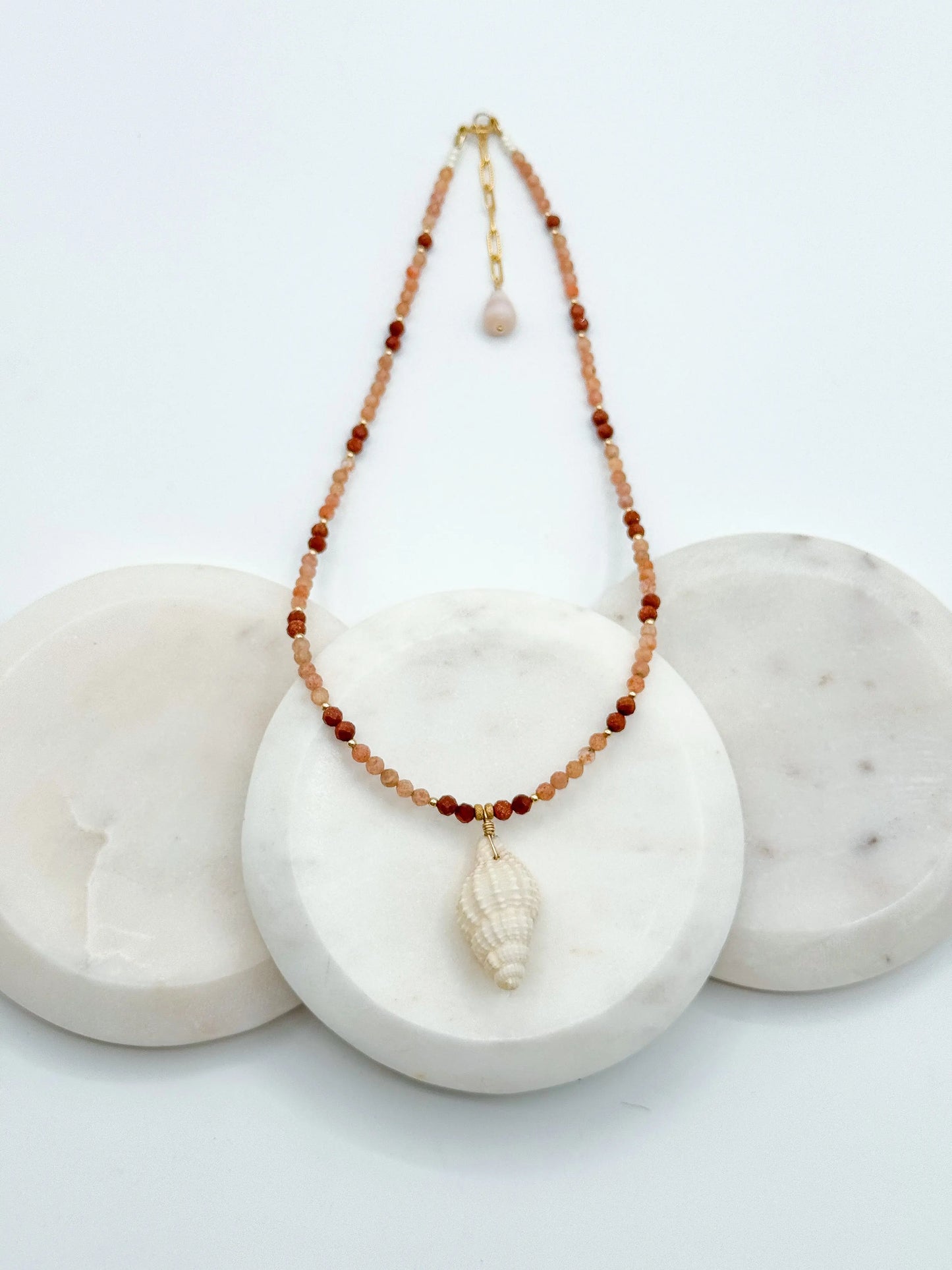 ROOTED DRIFTER NECKLACE