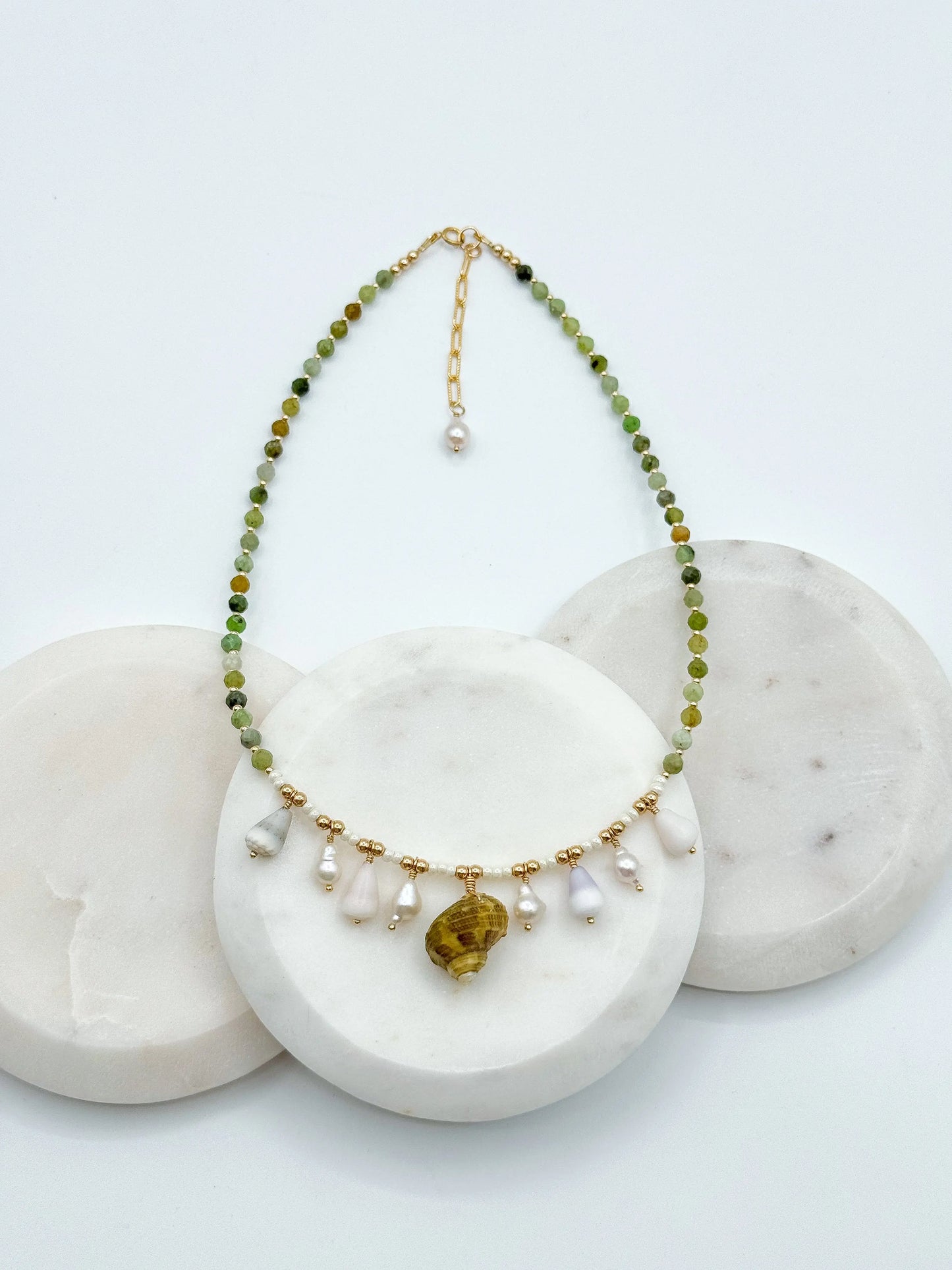 JADED DRIFTER NECKLACE