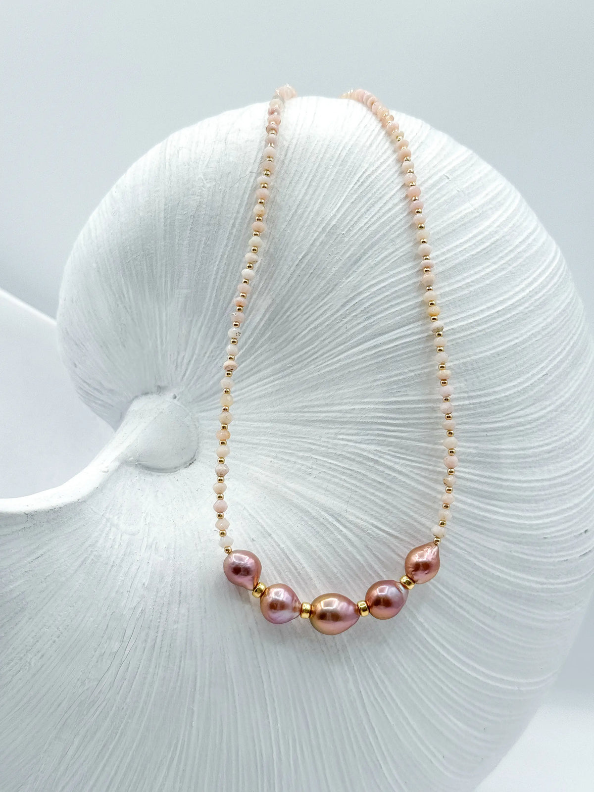 LUMINESCENT V NECKLACE
