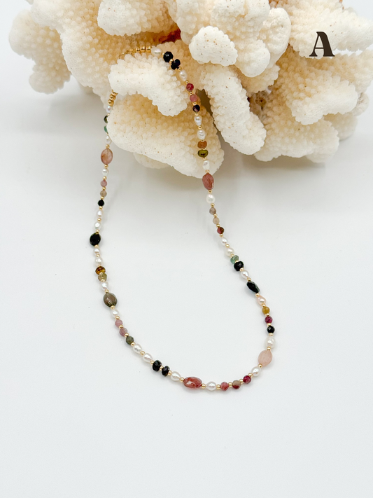 CANDY CHOKER