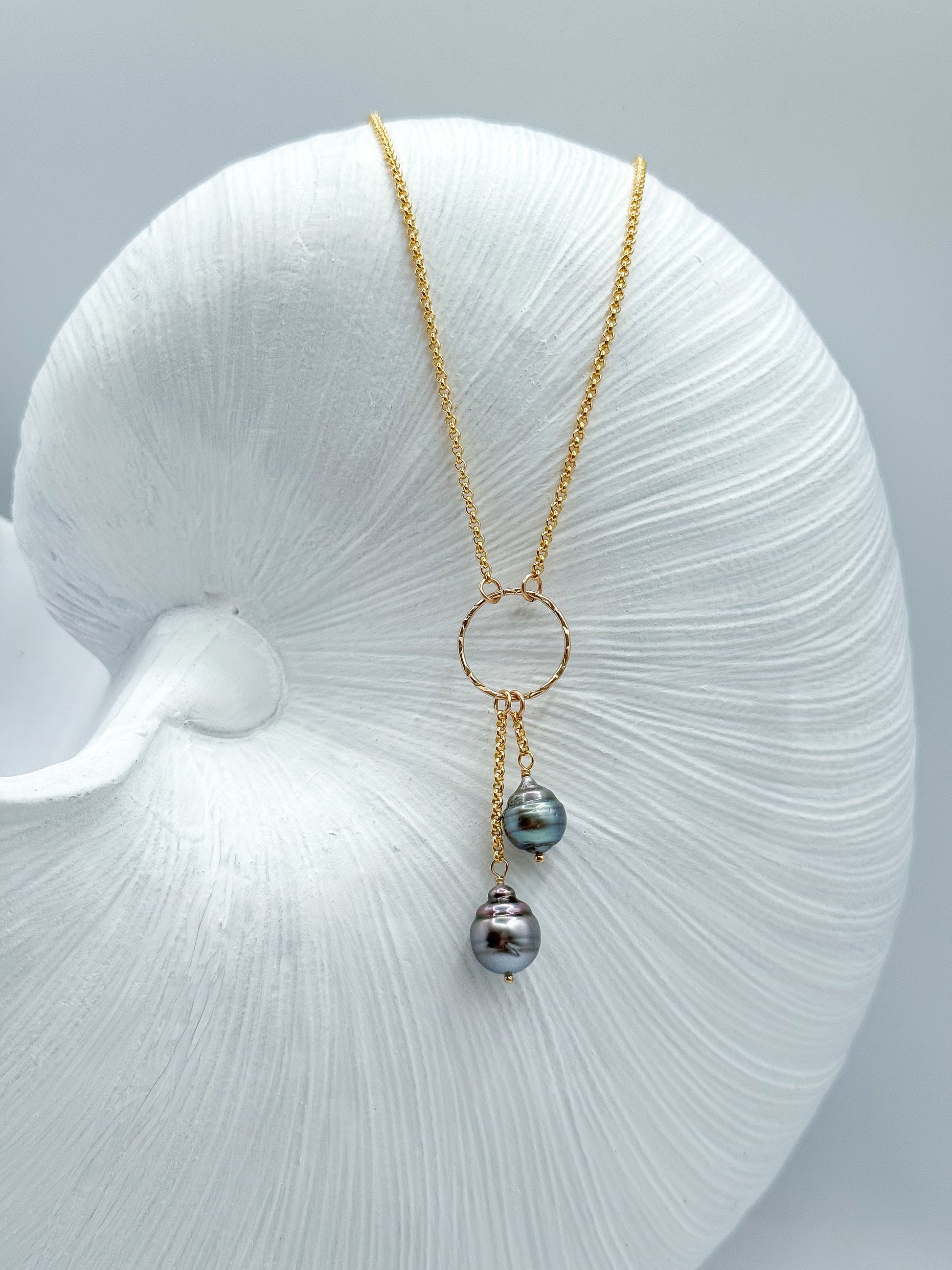 THE FRIDAY NECKLACE Navea Maui