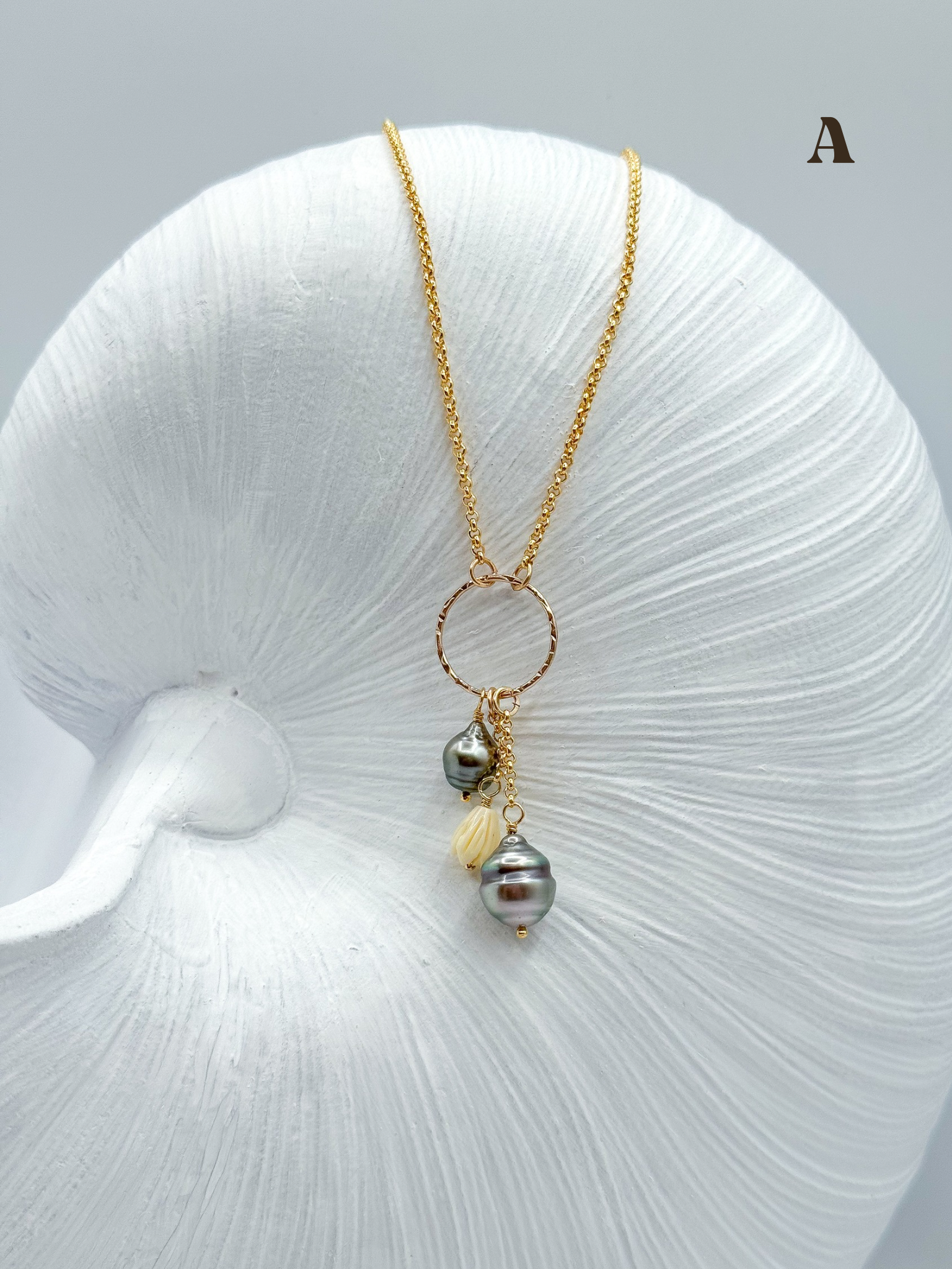 ISLAND GIRL NECKLACE Navea Maui