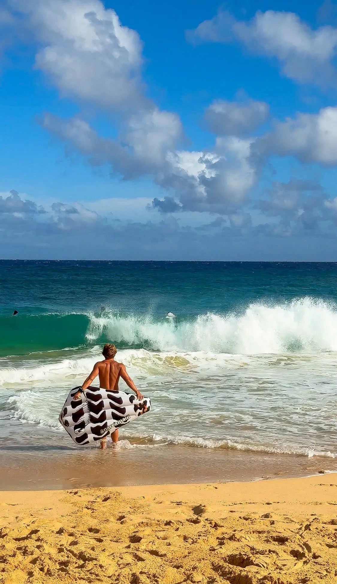 THE SHORE BREAK FLOAT