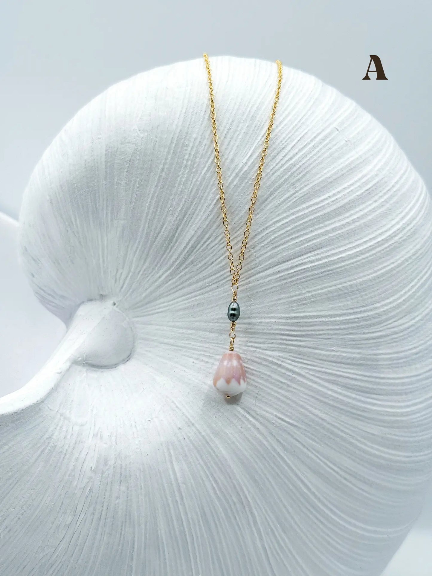 NAUTICAL SIRENA NECKLACE Navea Maui