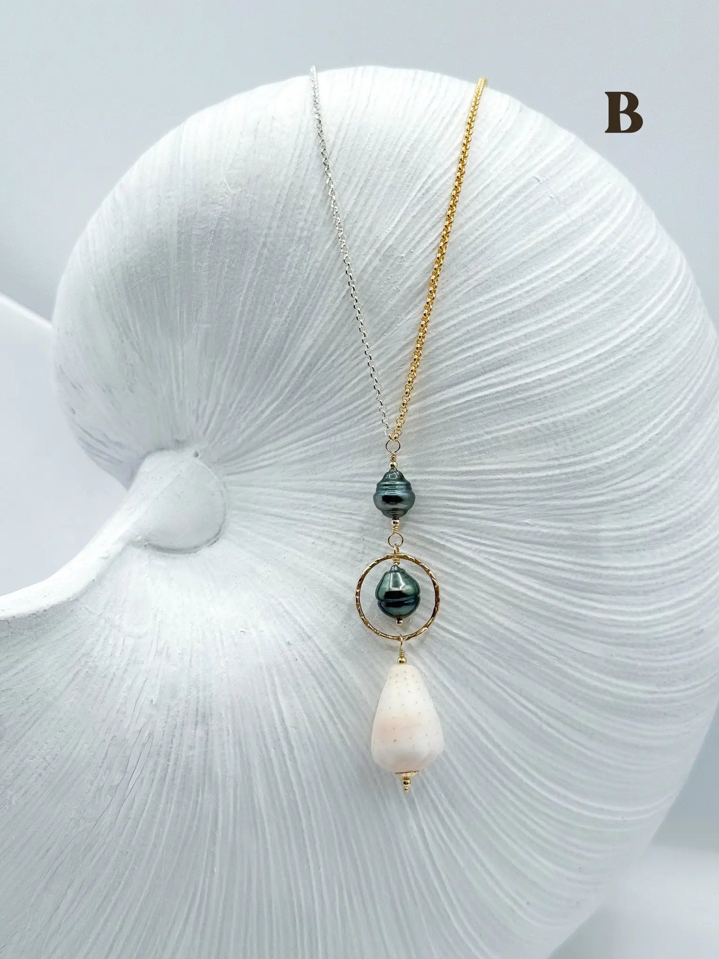 SPLIT IN TWO NECKLACE Navea Maui