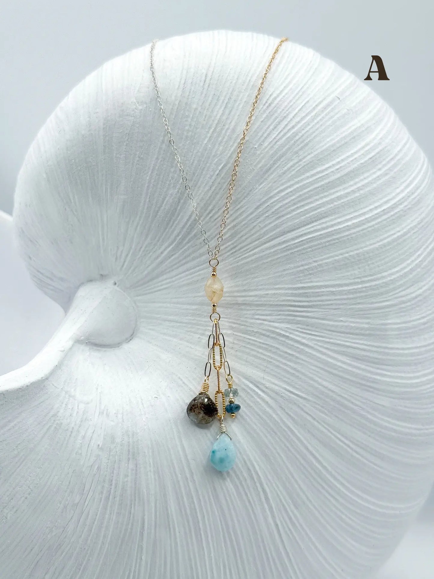 COASTAL MINERAL NECKLACE Navea Maui