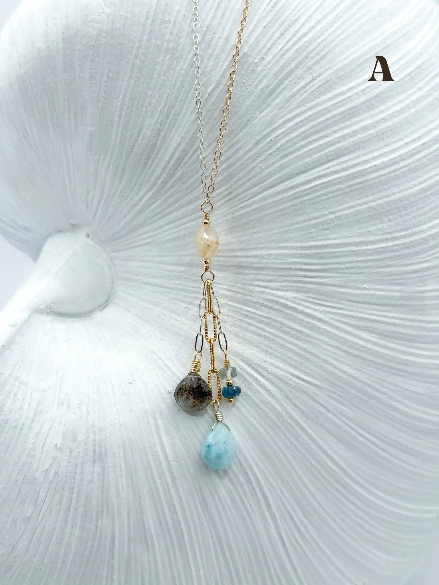 COASTAL MINERAL NECKLACE Navea Maui