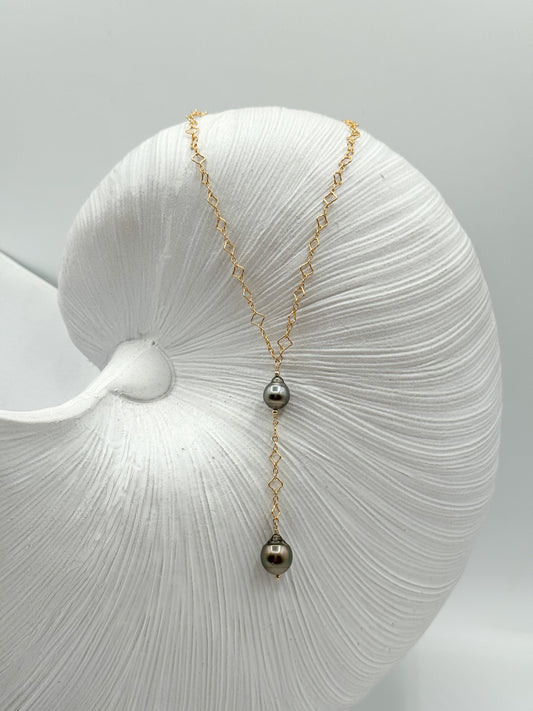 TAHITIAN LARIAT
