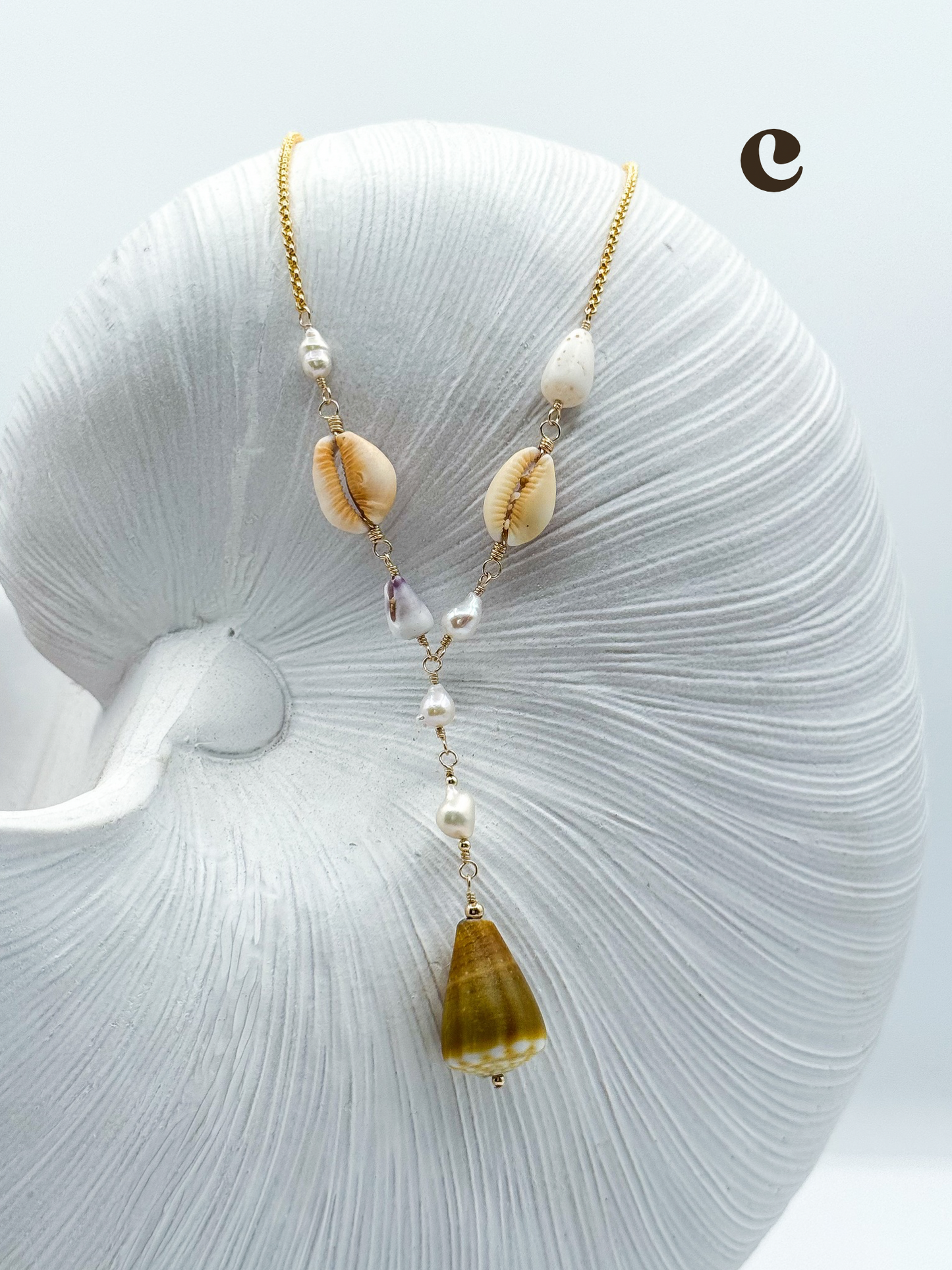 COASTAL CHIC NECKLACE